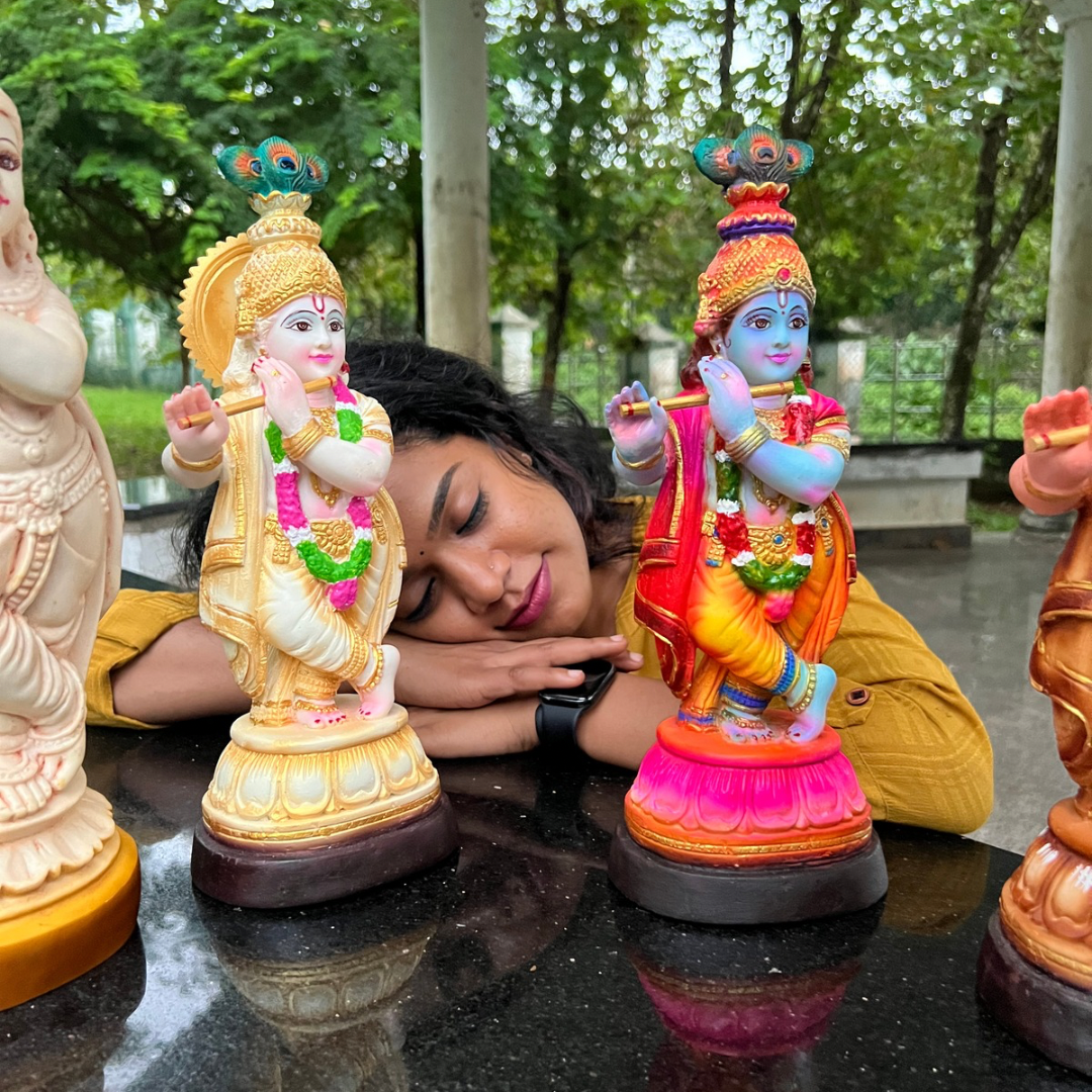 മൾട്ടി കളർ കൃഷ്ണൻ